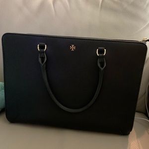 Tory Burch Robinson Large Zip Top Tote